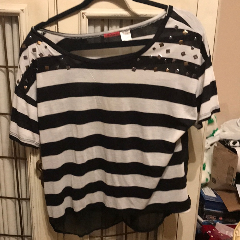 😻3/$20 Not forever top size lrg